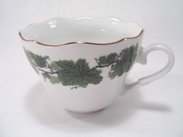 Kaffeetasse festoniert Triptis Porzellan Weinlaub Goldrand