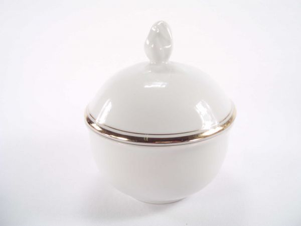 Zuckerdose 0,25 L Triptis Porzellan Goldbandlinie